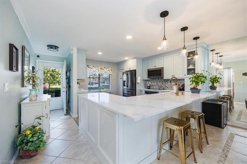 c102-4572 Andover Way, NAPLES, FL, 34112-7251 | Card Image