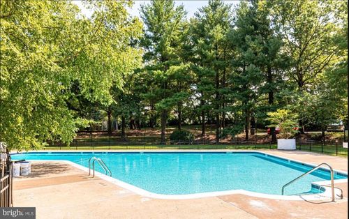 541-3100 S Manchester St, FALLS CHURCH, VA, 22044-2743 | Card Image