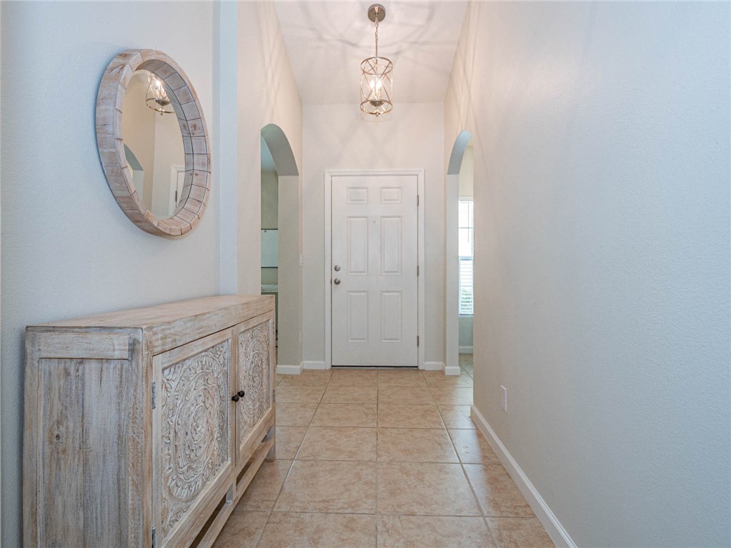 Westfield Cir, Vero Beach, FL 32966
