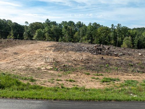 2-648 Hardtimes Rd, Farmville, VA, 23901-5608 | Card Image