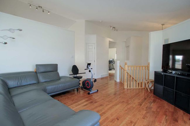 106 Lord Close, House other with 5 bedrooms, 3 bathrooms and 4 parking in Red Deer AB | Image 4