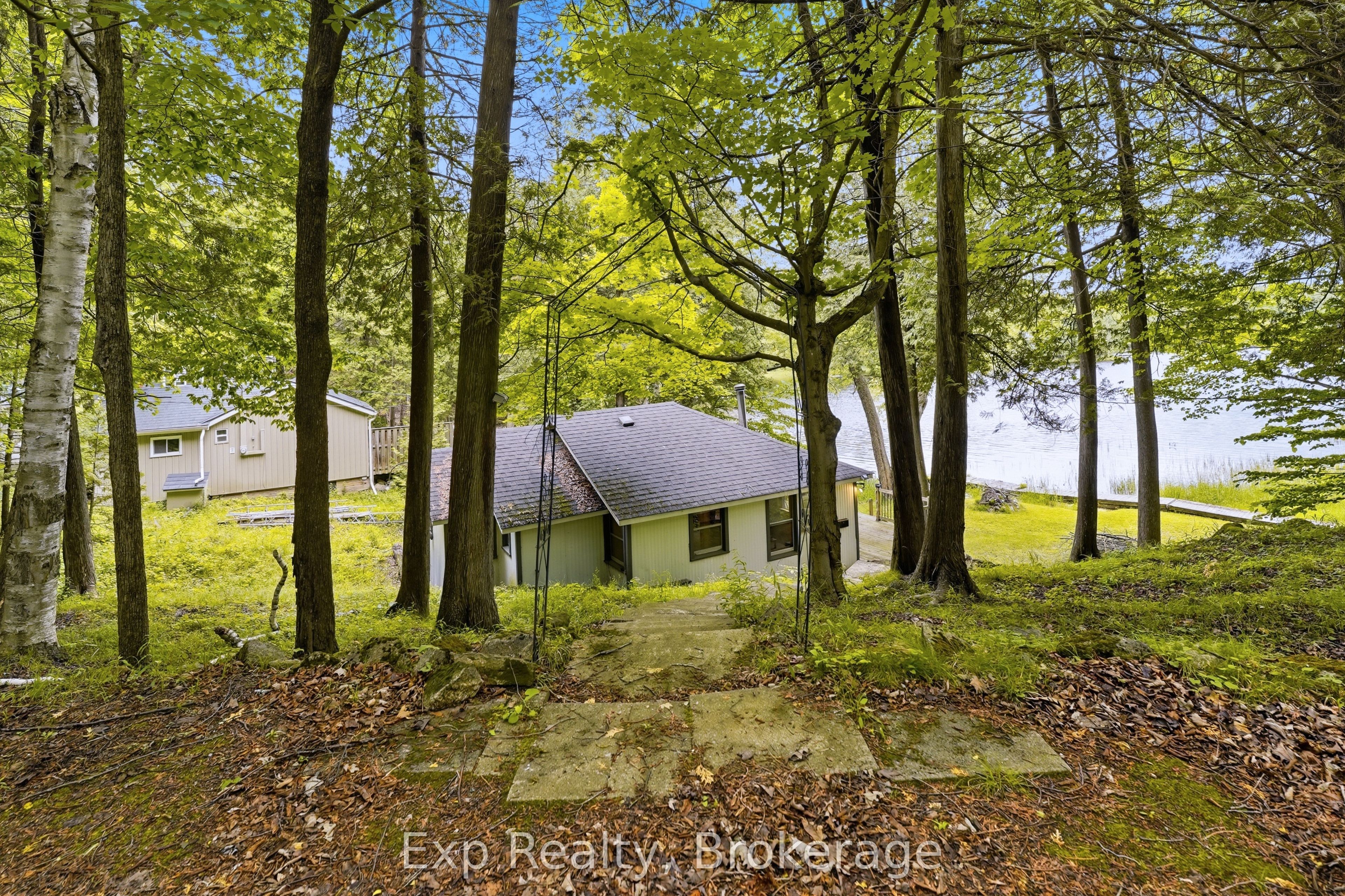 Residential in Frontenac 3