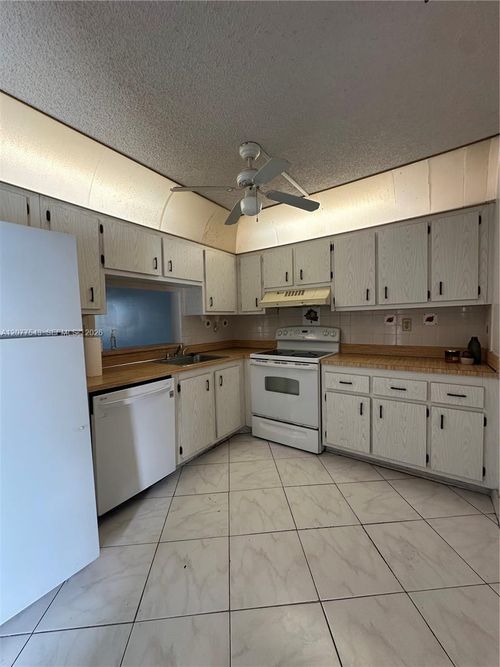 4310-1830 Sw 81st Ave, North Lauderdale, FL, 33068 | Card Image
