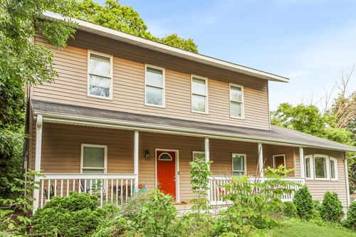 520 Hanlon Ave, Wayzata, MN, 55391-9636 | Card Image