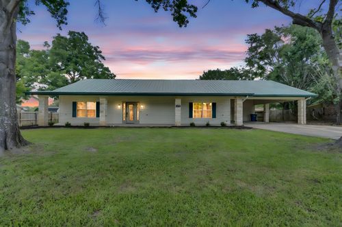 2790 Trey Cir, Athens, TX, 75752-7017 | Card Image