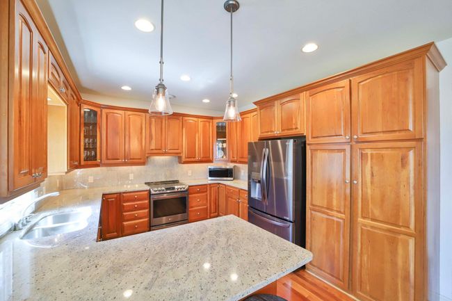 6203 Fairfax Ct, House other with 6 bedrooms, 4 bathrooms and null parking in Baxter MN | Image 4