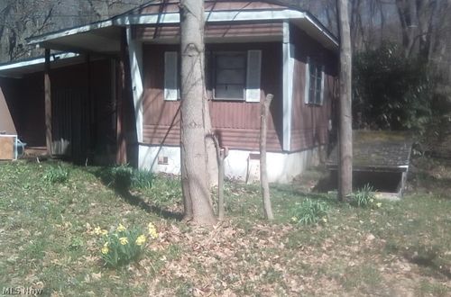 50 Oakland Blvd, Conneaut, OH, 44030-2973 | Card Image