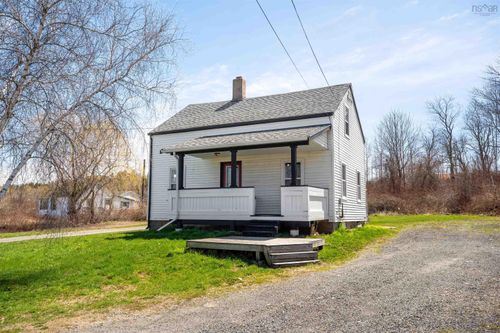324 Wentworth Road, Windsor, NS, B0N2T0 | Card Image