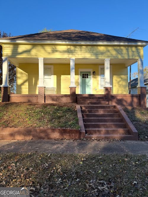 304 4th St, Manchester, GA, 31816-1612 | Card Image