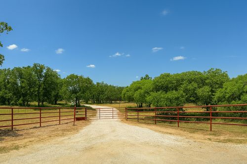 1445 County Road 428, Stephenville, TX, 76401-8355 | Card Image