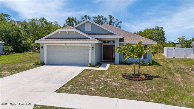 1041 Tupelo Cir, House other with 4 bedrooms, 2 bathrooms and null parking in Cocoa FL | Image 4