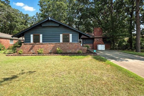 7202 Evergreen Dr, Little Rock, AR, 72207-6157 | Card Image