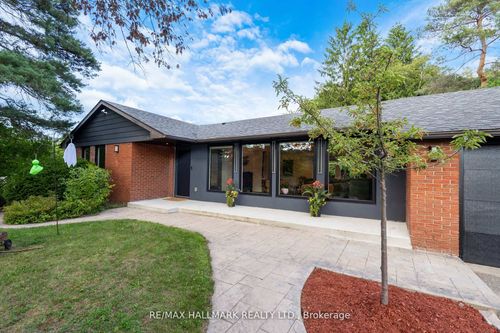 16831 Mccowan Rd, Stouffville, ON, L4A2A4 | Card Image