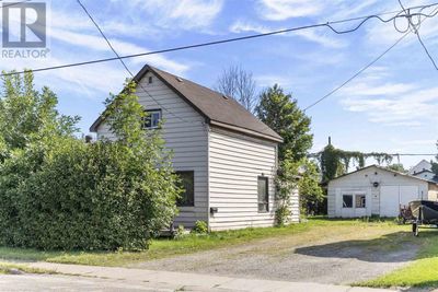 146 Pittsburgh Ave, Home with 2 bedrooms, 1 bathrooms and null parking in Sault Ste. Marie ON | Image 1