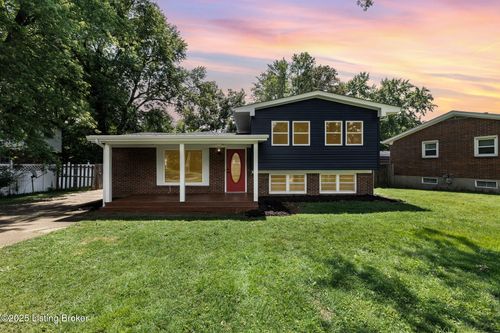 9011 Lantana Dr, Louisville, KY, 40229-1549 | Card Image