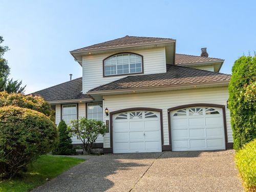 736 Clearwater Way, Coquitlam, BC, V3C6A3 | Card Image