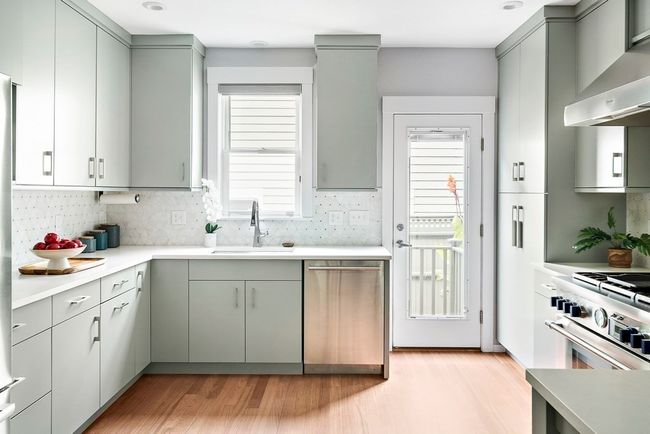 2 - 45 Russell St, Condo with 5 bedrooms, 5 bathrooms and 2 parking in Somerville MA | Image 7