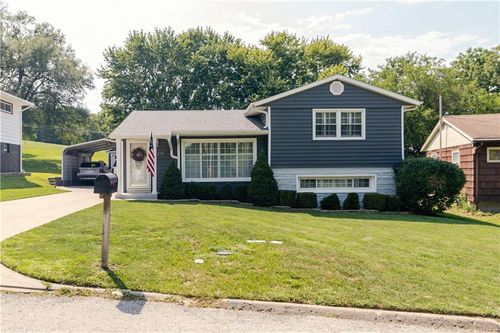 1219 Mound Dr, Atchison, KS, 66002-1642 | Card Image