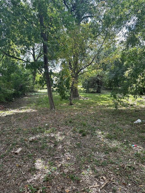 0 Carr, Houston, TX, 77026 | Card Image
