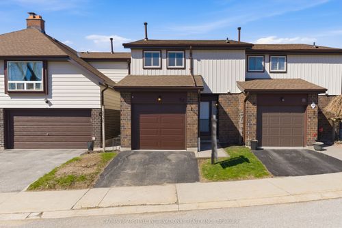 44 Jenkins Lane, Ajax, ON, L1S3N8 | Card Image