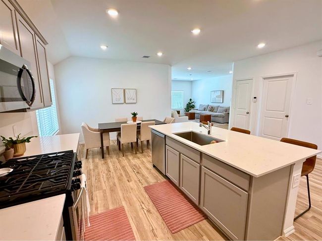 2924 Palominos Way, House other with 4 bedrooms, 2 bathrooms and 2 parking in Conroe TX | Image 16