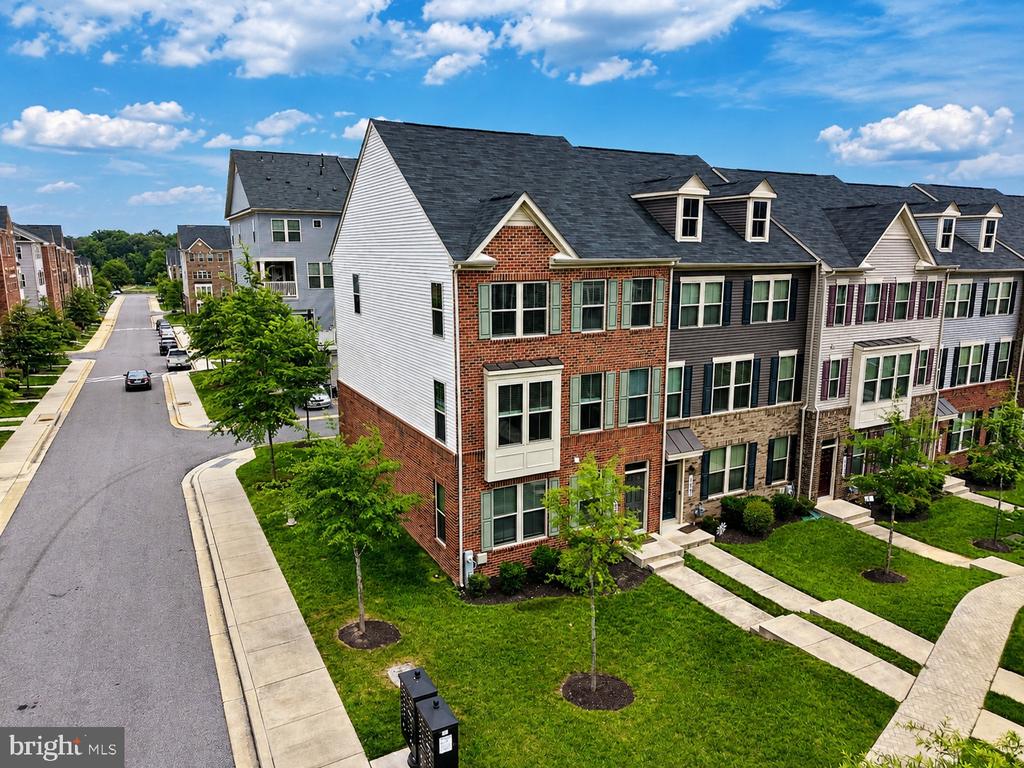 Residential in LANHAM 2