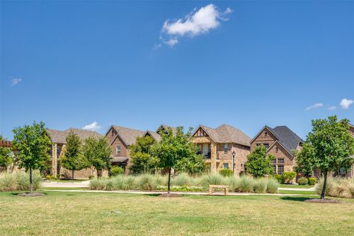 616 Club Dr, Allen, TX, 75013-5115 | Card Image