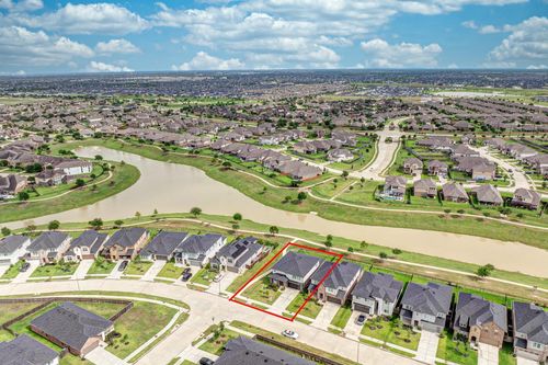 29231 Red Rock Canyon Dr, Katy, TX, 77450 | Card Image