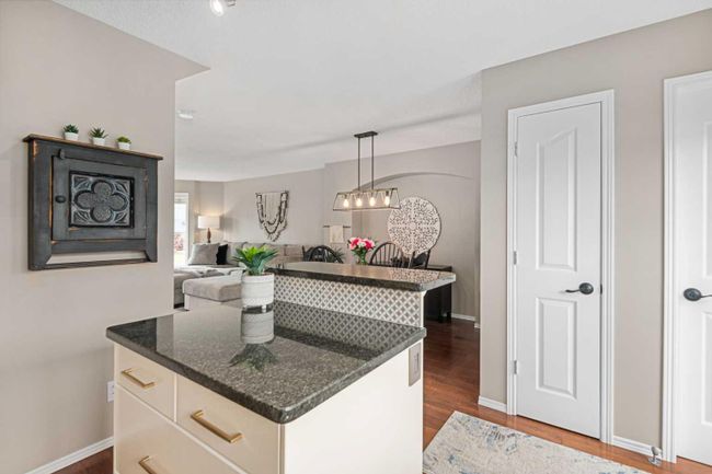 257 Cramond Close Se, Home with 4 bedrooms, 1 bathrooms and 2 parking in Calgary AB | Image 14