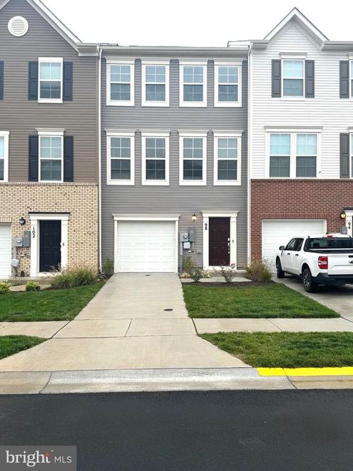 98 Extrovert Dr, CHARLES TOWN, WV, 25414-1366 | Card Image