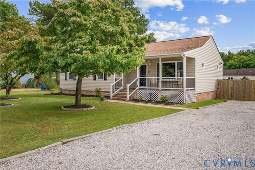 3519 E Chagford Ter, Chester, VA, 23831-1379 | Card Image
