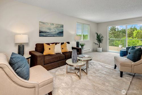 apt-523-1220 Sw 132nd Ln, Burien, WA, 98146-3026 | Card Image