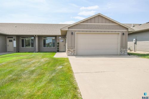 3513 E Bison Trl Trail, Sioux Falls, SD, 57108 | Card Image