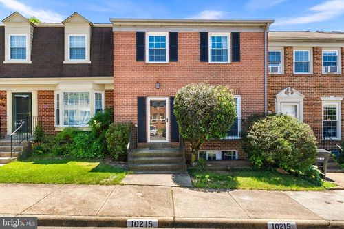 10215 Provincetown Ct, FAIRFAX, VA, 22032-3517 | Card Image
