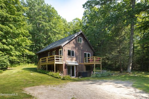 25 S Sandisfield Rd, Sandisfield, MA, 01255 | Card Image