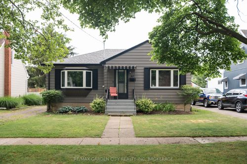 37 Mcdonald Ave, Thorold, ON, L2V3E5 | Card Image