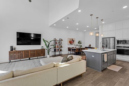 8141 Yellow Brick Pass, Mckinney, TX, 75071-2395 | Card Image