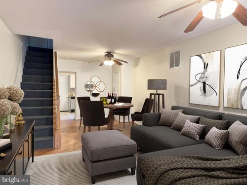 1525 Montrose St, PHILADELPHIA, PA, 19146-2114 | Card Image