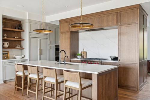 b2-2416 Commerce Boulevard, Mound, MN, 55364 | Card Image