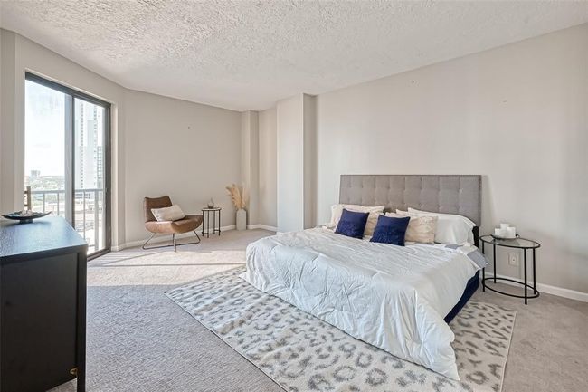 APT-1002 - 3350 Mccue Rd, Condo with 2 bedrooms, 2 bathrooms and 2 parking in Houston TX | Image 10