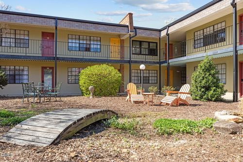 apt-250-807 W Trinity Ave, Durham, NC, 27701-1861 | Card Image