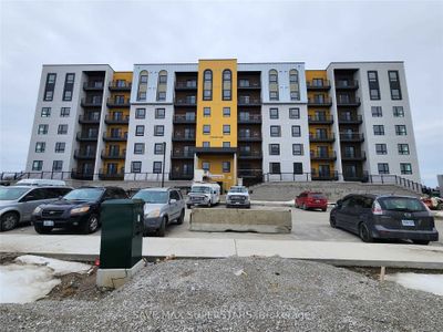 509 - 8 Culinary Lane, Condo with 1 bedrooms, 1 bathrooms and 1 parking in Barrie ON | Image 2