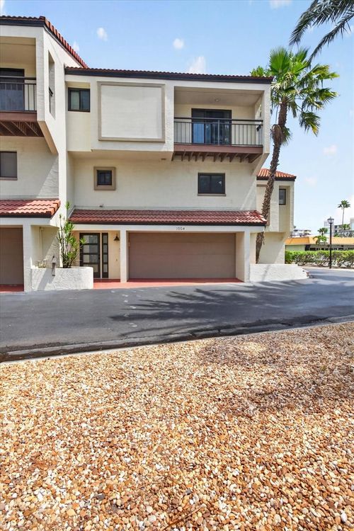 1004-240 Windward Psge, CLEARWATER BEACH, FL, 33767-2239 | Card Image