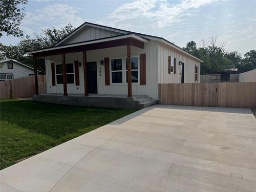 409 5th St, Blanket, TX, 76432-2120 | Card Image