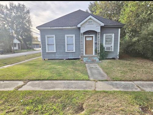 4190 Sparks St, Beaumont, TX, 77705-3925 | Card Image