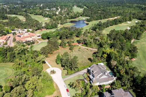 262 S Fazio Way, The Woodlands, TX, 77389-2711 | Card Image