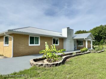 Residential in Mims 3