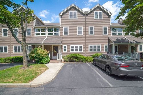 c-8 Locust Ln, Watertown, MA, 02472-1733 | Card Image