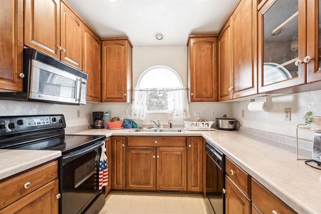1 - 3313 E Heidemann Drive, Condo with 3 bedrooms, 2 bathrooms and null parking in APPLETON WI | Image 9