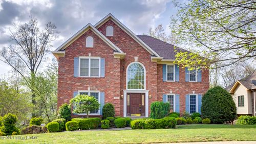 806 Locust Pointe Pl, Louisville, KY, 40245-4099 | Card Image